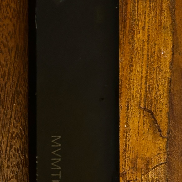 MVMT Aviator Sunglasses. - Picture 4 of 5